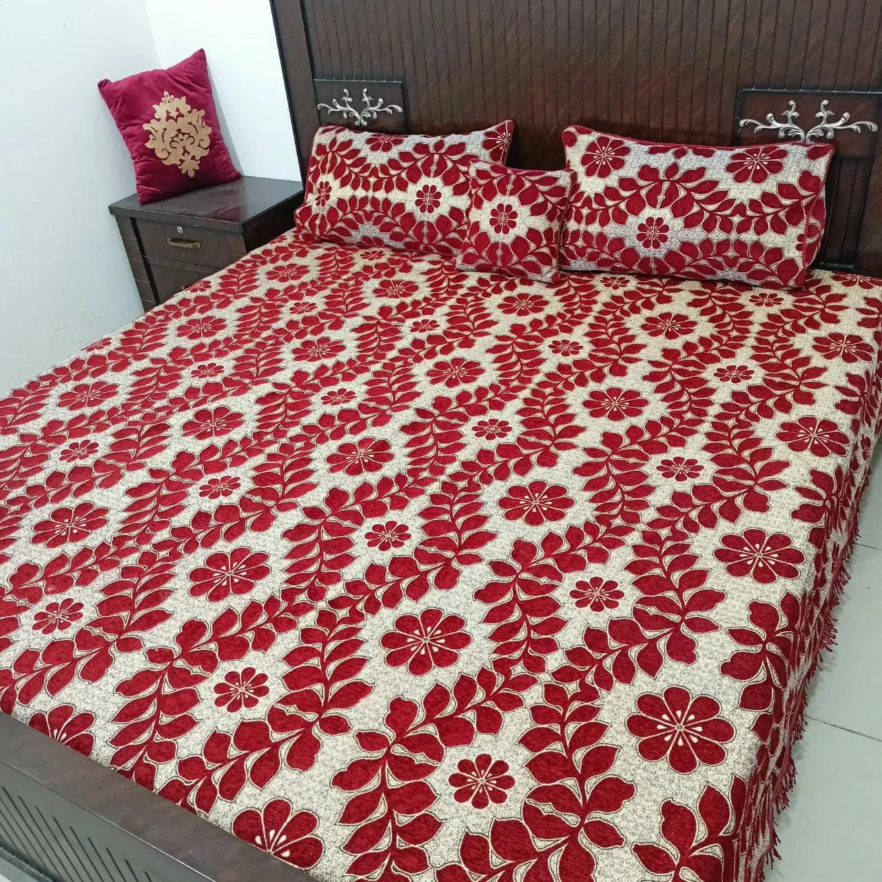 Luxurious Velvet Jacquard 4-Piece Bedding Set - King Size Bed Sheet, Pillow Covers, and Cushion Cover