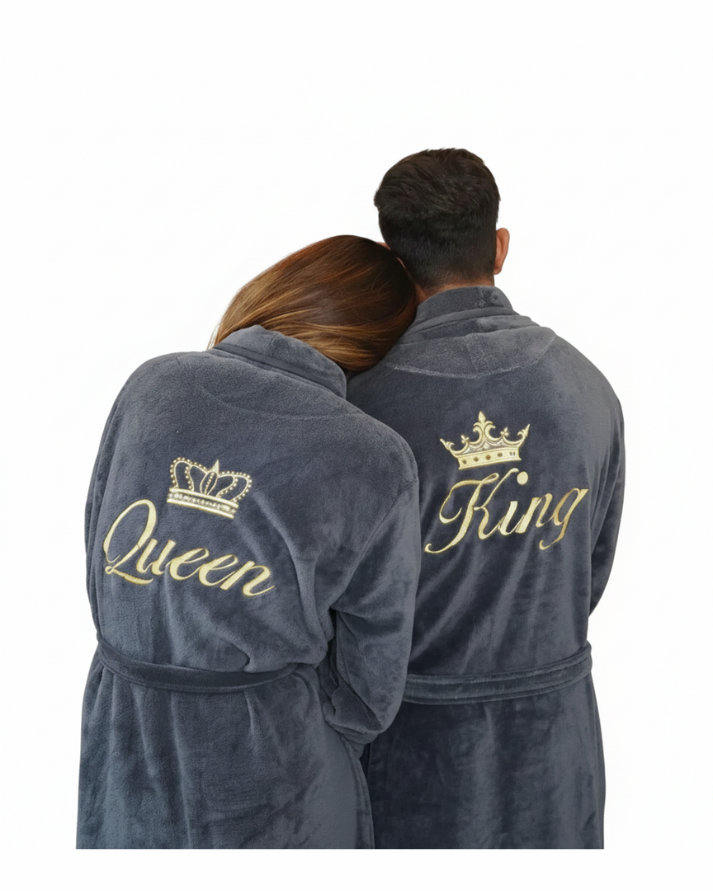 Fanza’s King/Queen Fleece Lounge Robe With Slippers