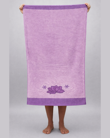 Bath Towel Light Purple