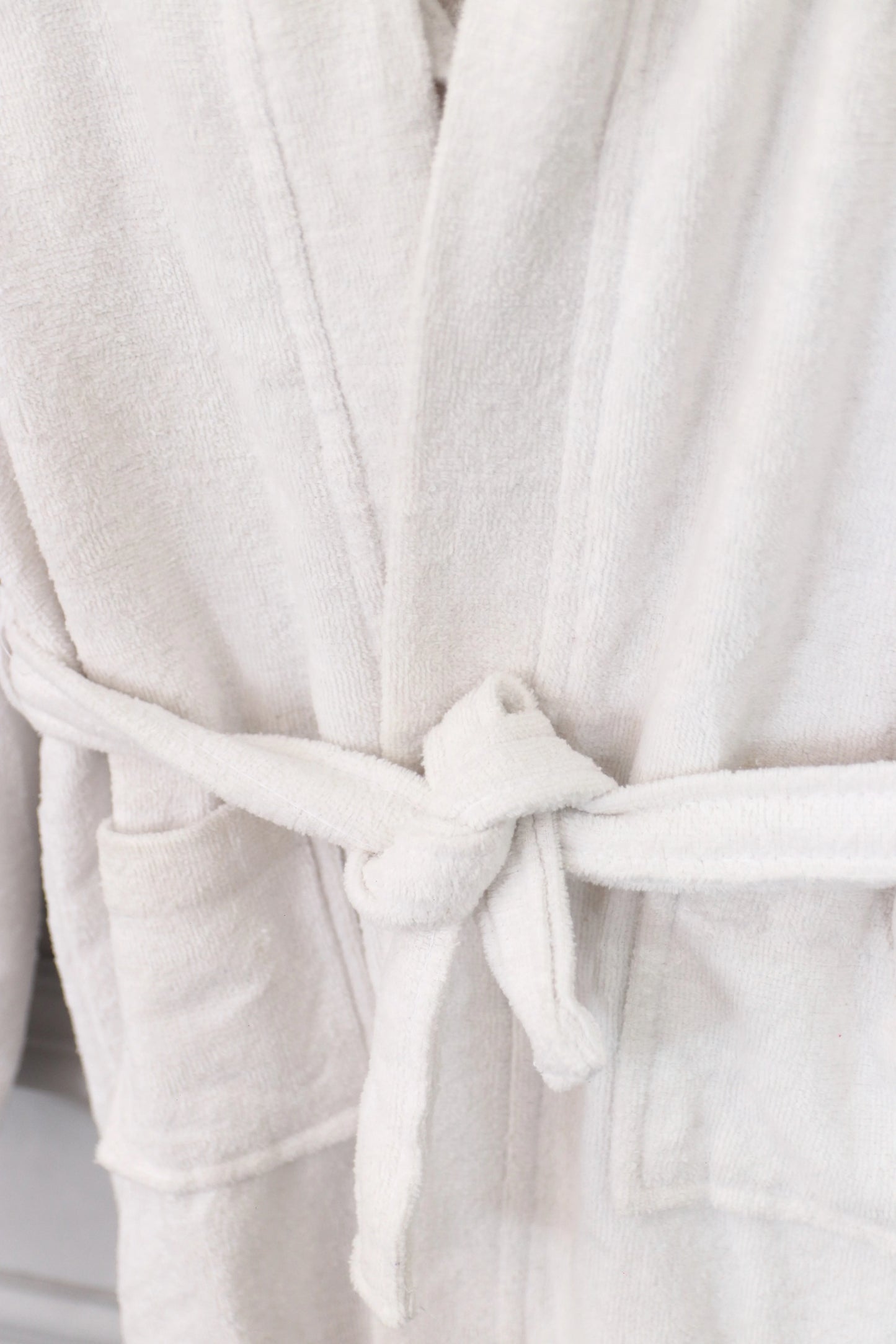 Kids Cotton Velvet Bathrobes (Pure white)