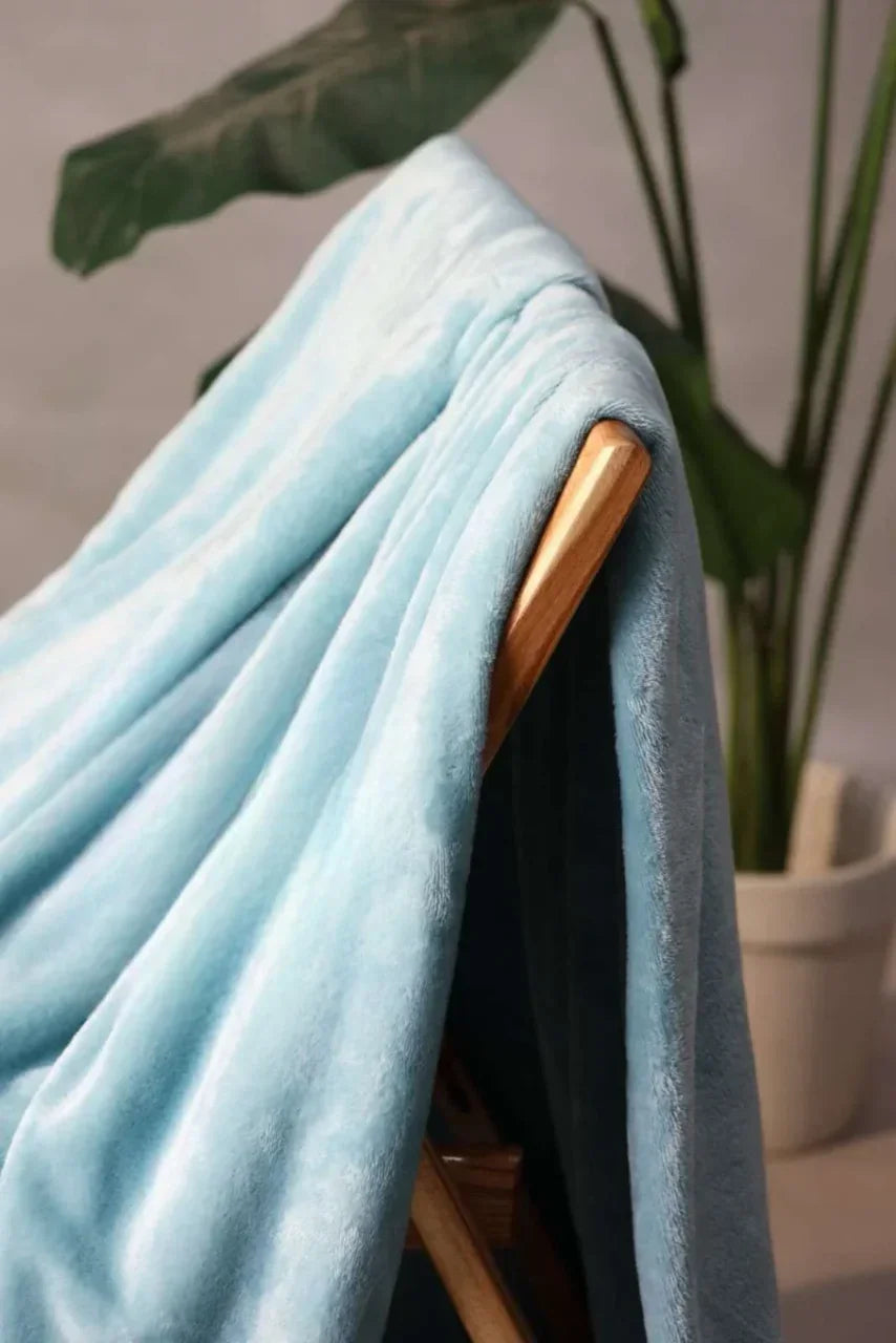 Frozi Plain AC Dyed Funnel Blanket in Coral Fleece